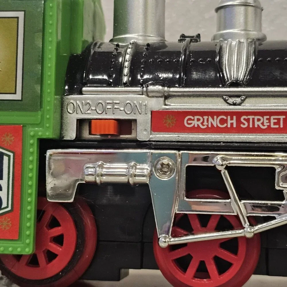 Grinch Train Express‎ Locomotive Engine By Ruz Motorized Works Plays Music